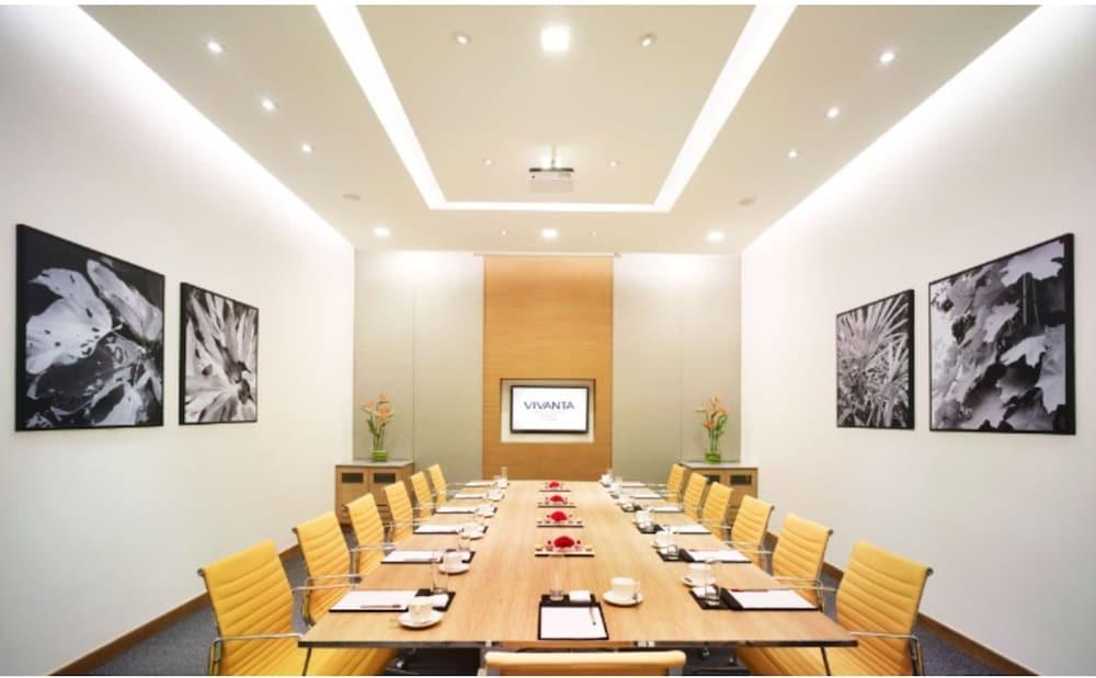 Vivanta Kolkata Em Bypass Dış mekan fotoğraf Meeting room