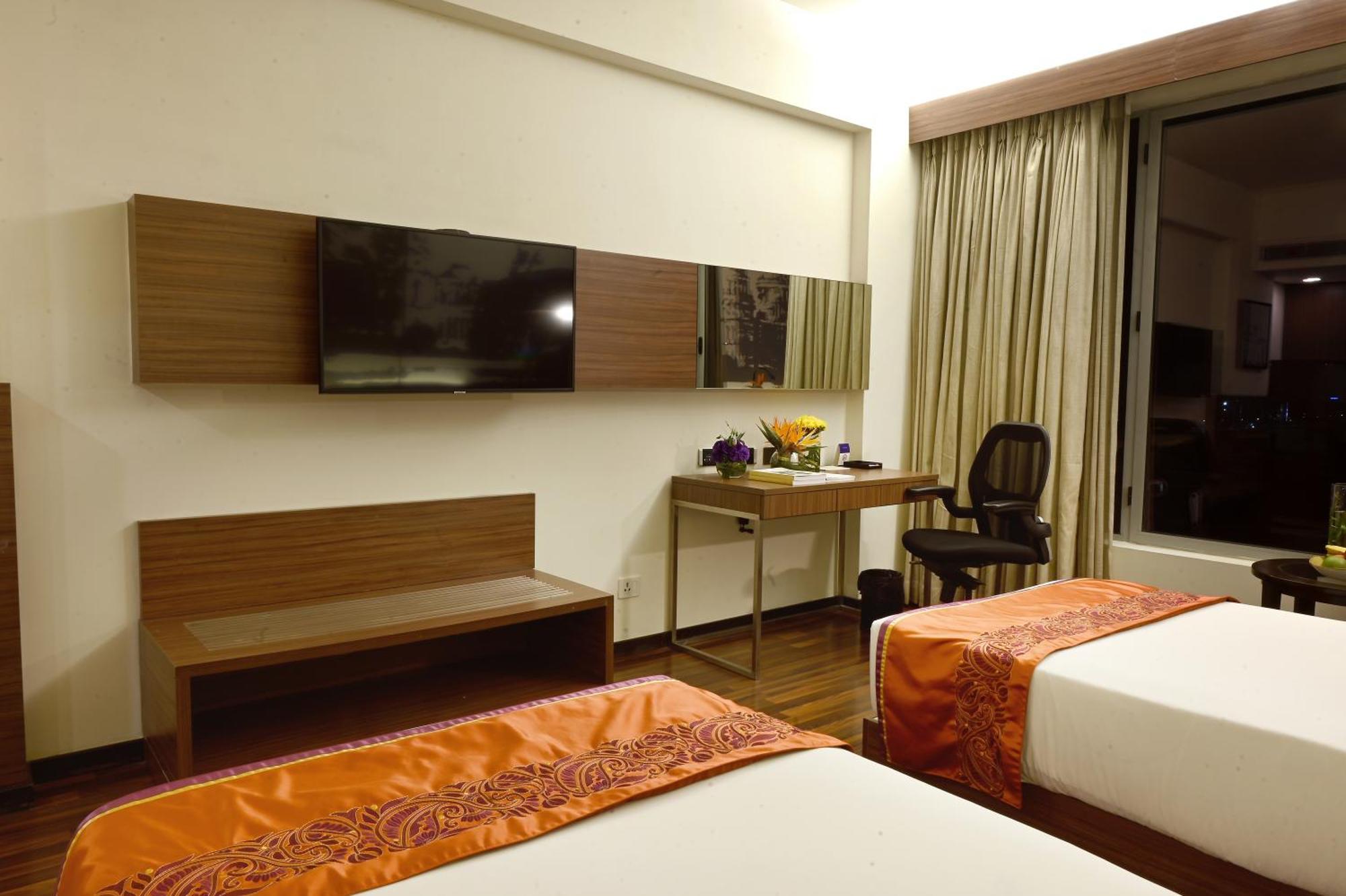 Vivanta Kolkata Em Bypass Dış mekan fotoğraf A room at the hotel